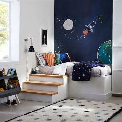 25 Space-Themed Room Ideas Your Kids Will Love | Displate Blog