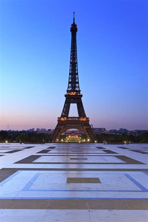 Eiffel Tower Sunrise by Btrenkel