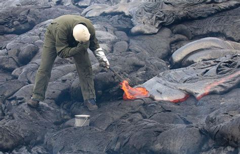 Pahoehoe | lava flow | Britannica