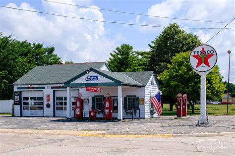 Ambler’s Texaco Gas Station on Historic Route 66, Dwight, Illinois ...