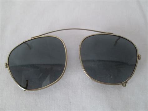 Vintage Men's aviator Flight Sunglasses Clip on Shades – Carol's True Vintage and Antiques