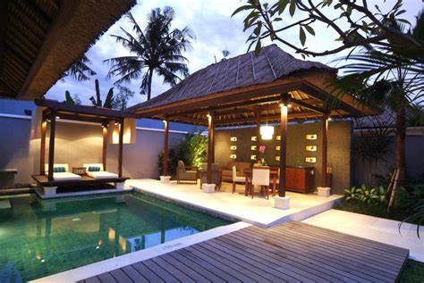 A Beachfront Vacation in Bali - 3 Stunning Villas to Consider