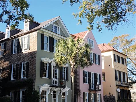 5 Self-Guided Walking Tours of Charleston — The City Sidewalks