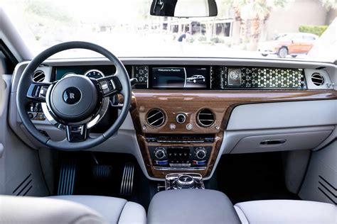 2022 Rolls Royce Phantom Interior