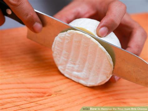 How to Remove the Rind from Brie Cheese: 13 Steps (with Pictures)