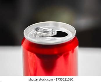 Blank Aluminum Red Soda Can Isolated Stock Photo 1735621520 | Shutterstock