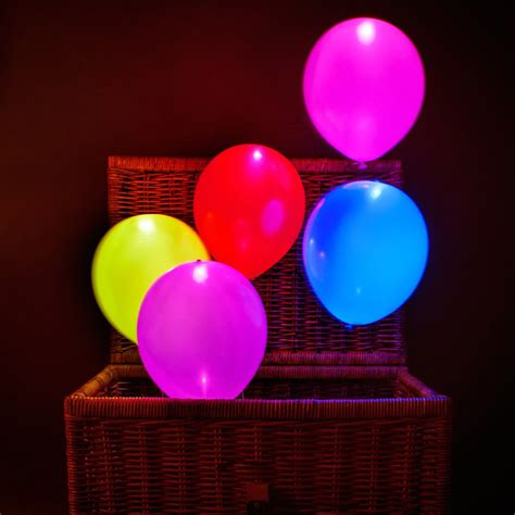 iLLooms - LED Light Up Balloons