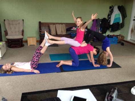 Acro yoga 4 person | Acro yoga poses, Yoga poses, Funny yoga poses