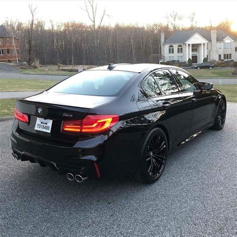 BMW F90 M5 black Luxury Car Brands, Luxury Cars, Monster Trucks, Cars Trucks, Car Goals, Bmw 5 ...