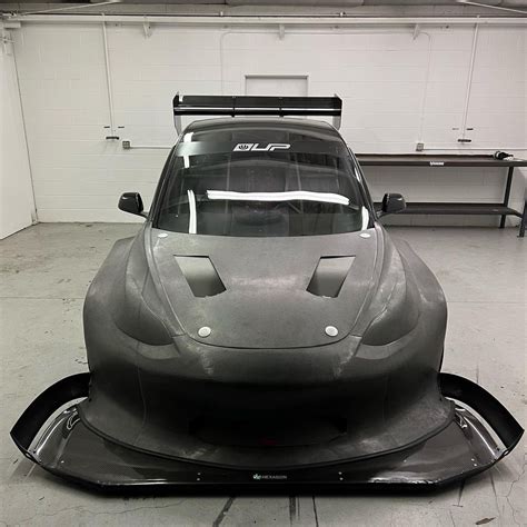 Tesla Model 3 project shatters Buttonwillow lap record, nears hypercar ...