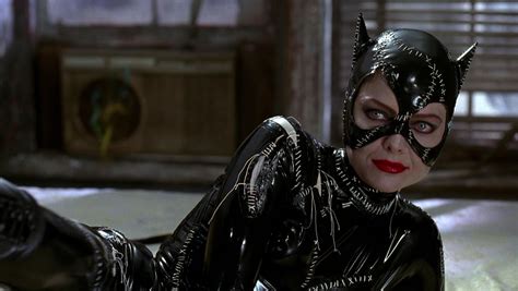 Image - Selina Kyle-Catwoman (played by Michelle Pfeiffer) Batman ...