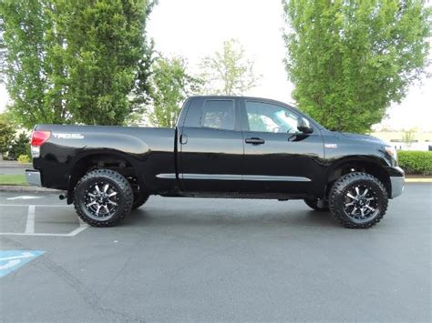 2008 Toyota Tundra SR5 Double Cab / 4X4 / TRD OFF ROAD / LIFTED