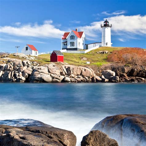 Nubble Lighthouse in York, ME (11 Photos)