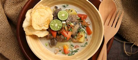 Soto Betawi | Traditional Meat Soup From Jakarta, Indonesia