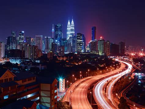 Kuala Lumpur - Hospitality at the speed of light