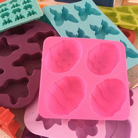 Using Single (or Multiple) Cavity Moulds to Make Soap. – Hazelrock House