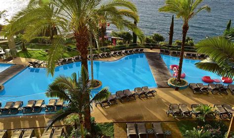 4-Star Hotel in Madeira? Book at Pestana Promenade Official Site!