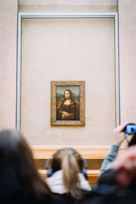 Inside Louvre Museum Mona Lisa