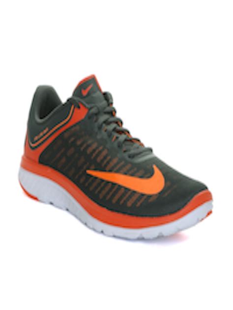 Buy Nike Men Black FS Lite Run 4 Running Shoes - Sports Shoes for Men 1547976 | Myntra