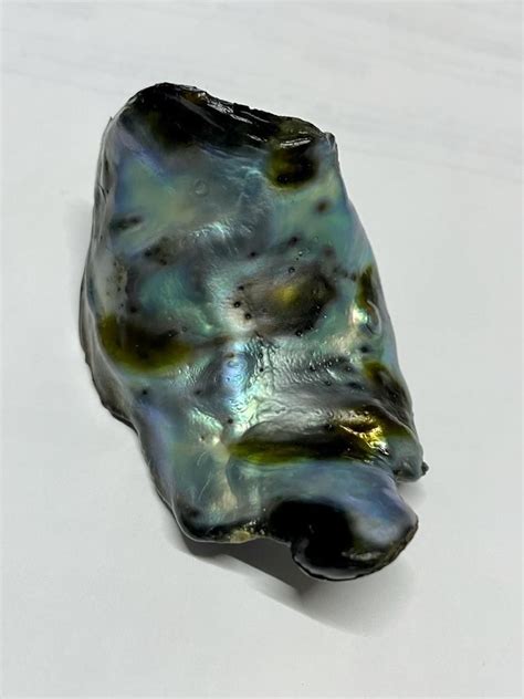 Abalone Pearls | Pearl Education - Pearl-Guide.com