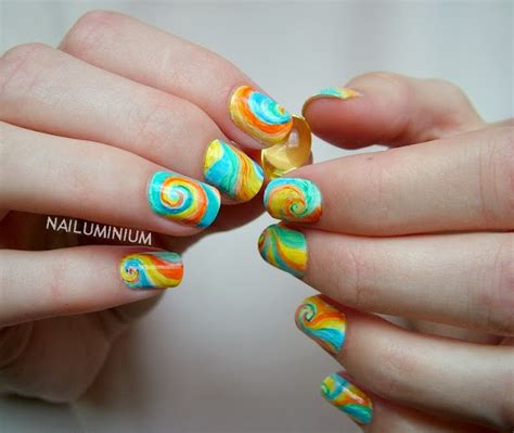 Nailuminium: Candy Trip Tutorial