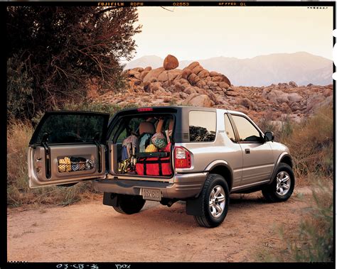 Isuzu Rodeo Sport:picture # 9 , reviews, news, specs, buy car