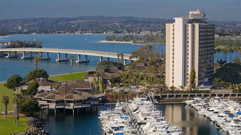 Hotels on the water in San Diego | Hyatt Regency Mission Bay Spa and Marina