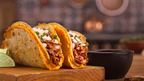 Del Taco to debut beef birria ramen, other items at restaurants nationwide