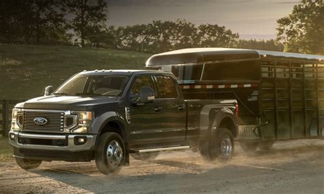 Ford Super Duty trucks generate 'more revenue than some Fortune 500 companies,' CEO says [Video]