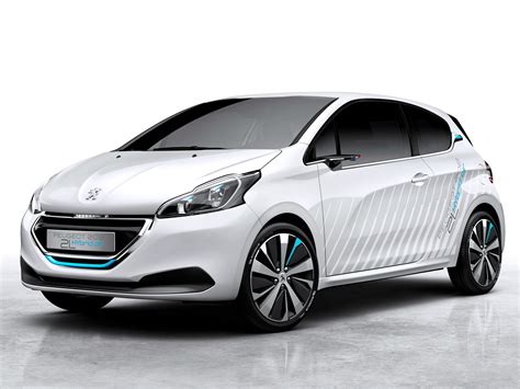 Peugeot 208 HYbrid Air Concept Revealed Ahead of Paris Debut - autoevolution