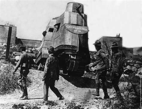 Testing a tank prototype just before America joins WW1 [1000 × 764] April 3 1917 : r/HistoryPorn