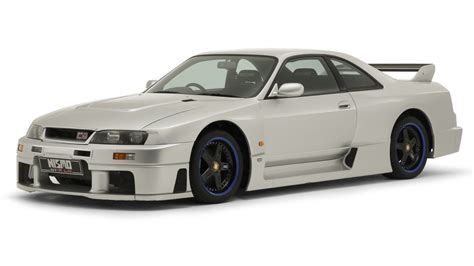 Here’s How the Legendary 1995 Nissan Skyline R33 GT-R LM Road Car Came To Be