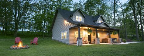 Briarwood Amish Country Cabins - On the edge of a wood, by the calm of a meadow, in the heart of ...