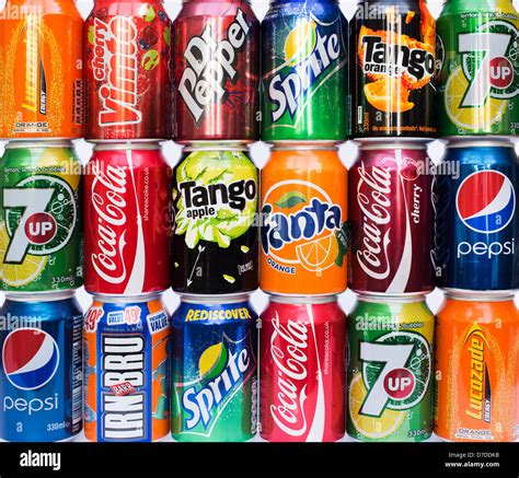 Fizzy drinks hi-res stock photography and images - Alamy