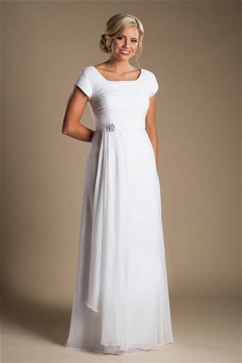 White Beach Dress For Wedding of the decade Learn more here | woodwedding5