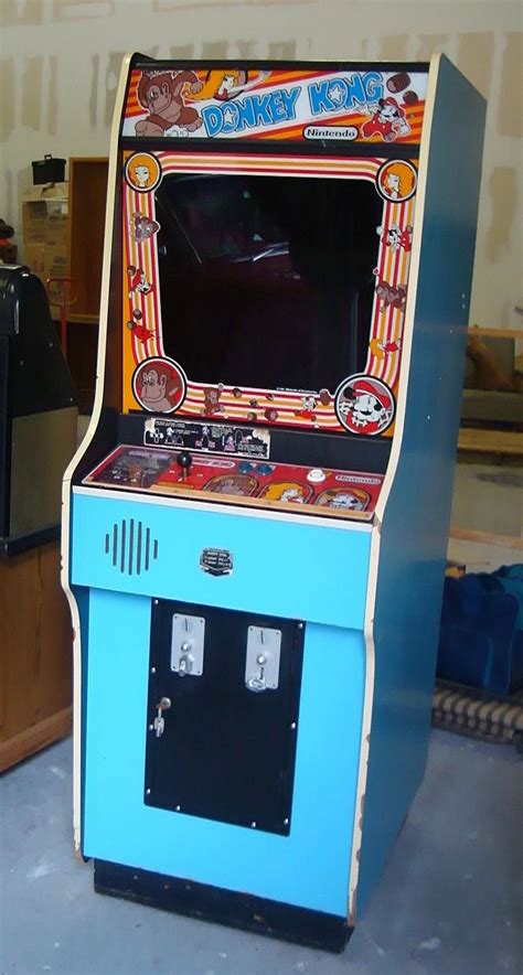 1980's Nintendo Donkey Kong Original Arcade Machine