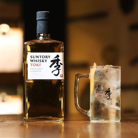 Suntory Whisky Prices and Buyer's Guide • Vipflow