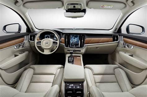 Volvo XC60 2017 Interior