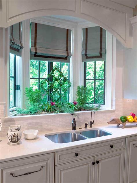 Large Kitchen Bay Window Over Sink — Schmidt Gallery Design