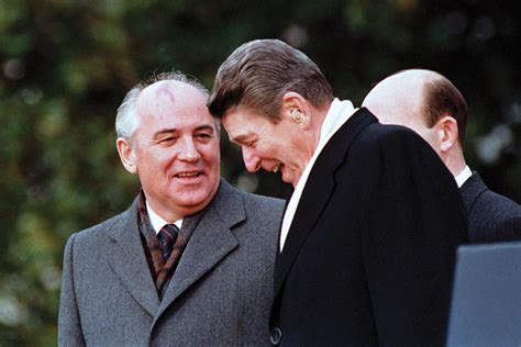 The End of the Cold War: 1985-1991, by Robert Service | Times Higher ...