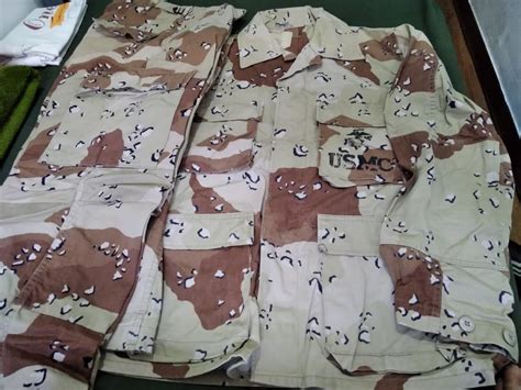 US Marine Corps Six Color Desert Camouflage/Desert Storm Uniform Set ...