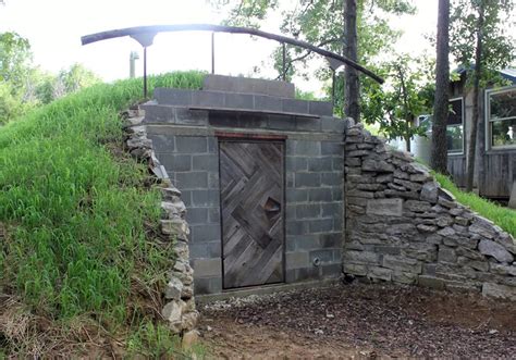 How To Build A Root Cellar Cheap [10 DIY Plans] - American Patriot Survivalist