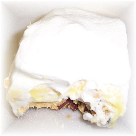 Lemon Delight Dessert Recipe - Baking.Food.com