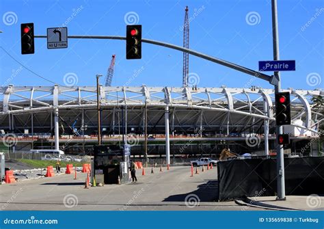 LA Rams Stadium Construction Site Editorial Stock Photo - Image of benz, rams: 135659838