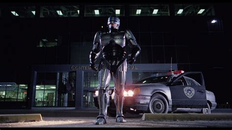 RoboCop, the Big Friendly Terminator - Cult Fiction Reviews