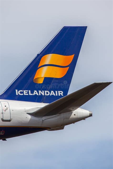 Icelandair Logo editorial image. Image of jetliner, icelandic - 93949115