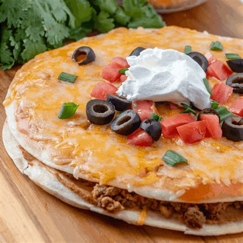 Taco Bell Mexican Pizza - The Country Cook