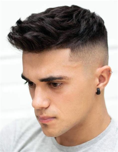 40 Textured Men’s Hair for 2023 - The Visual Guide | Haircut Inspiration