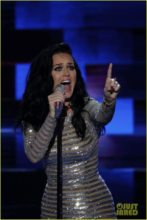 Katy Perry Performs 'Rise' & 'Roar' Live at DNC 2016 (Video): Photo ...