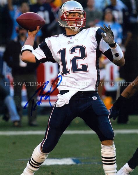 TOM BRADY SIGNED AUTOGRAPHED AUTOGRAPH 8x10 RP PHOTO SUPERBOWL